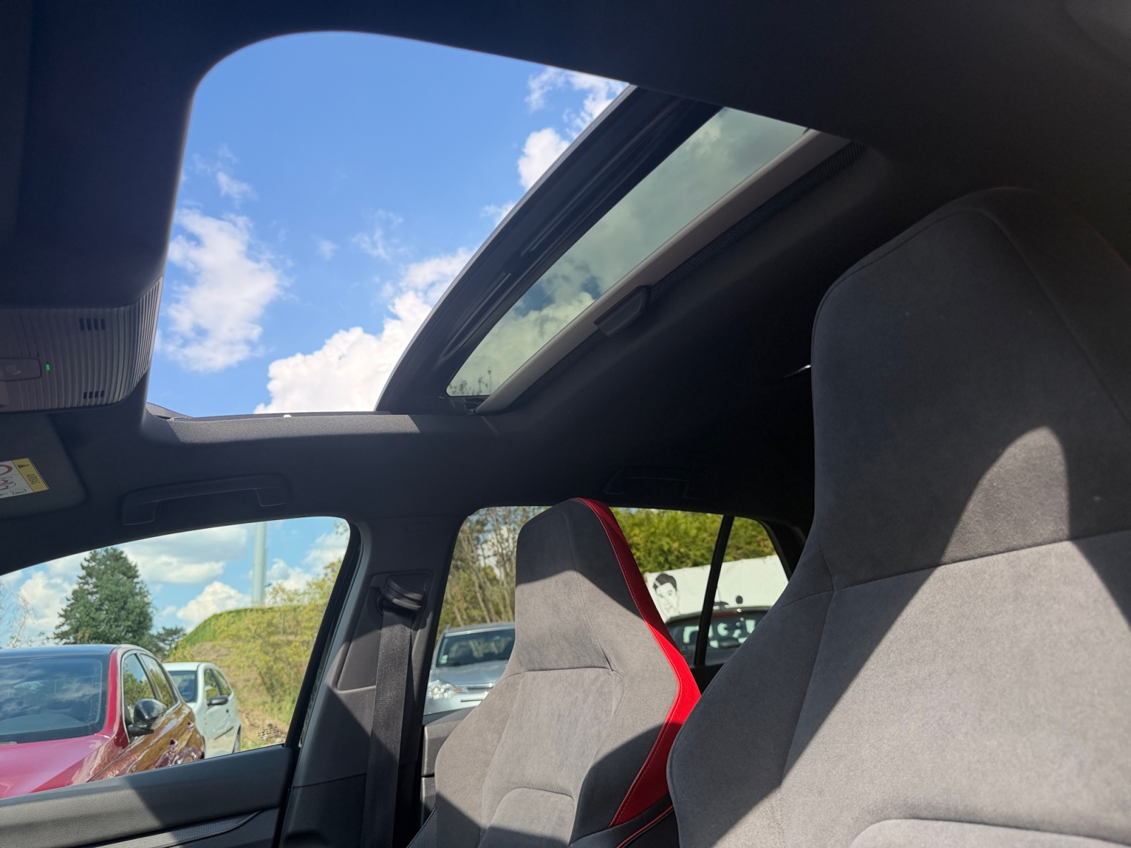 Volkswagen Golf 31