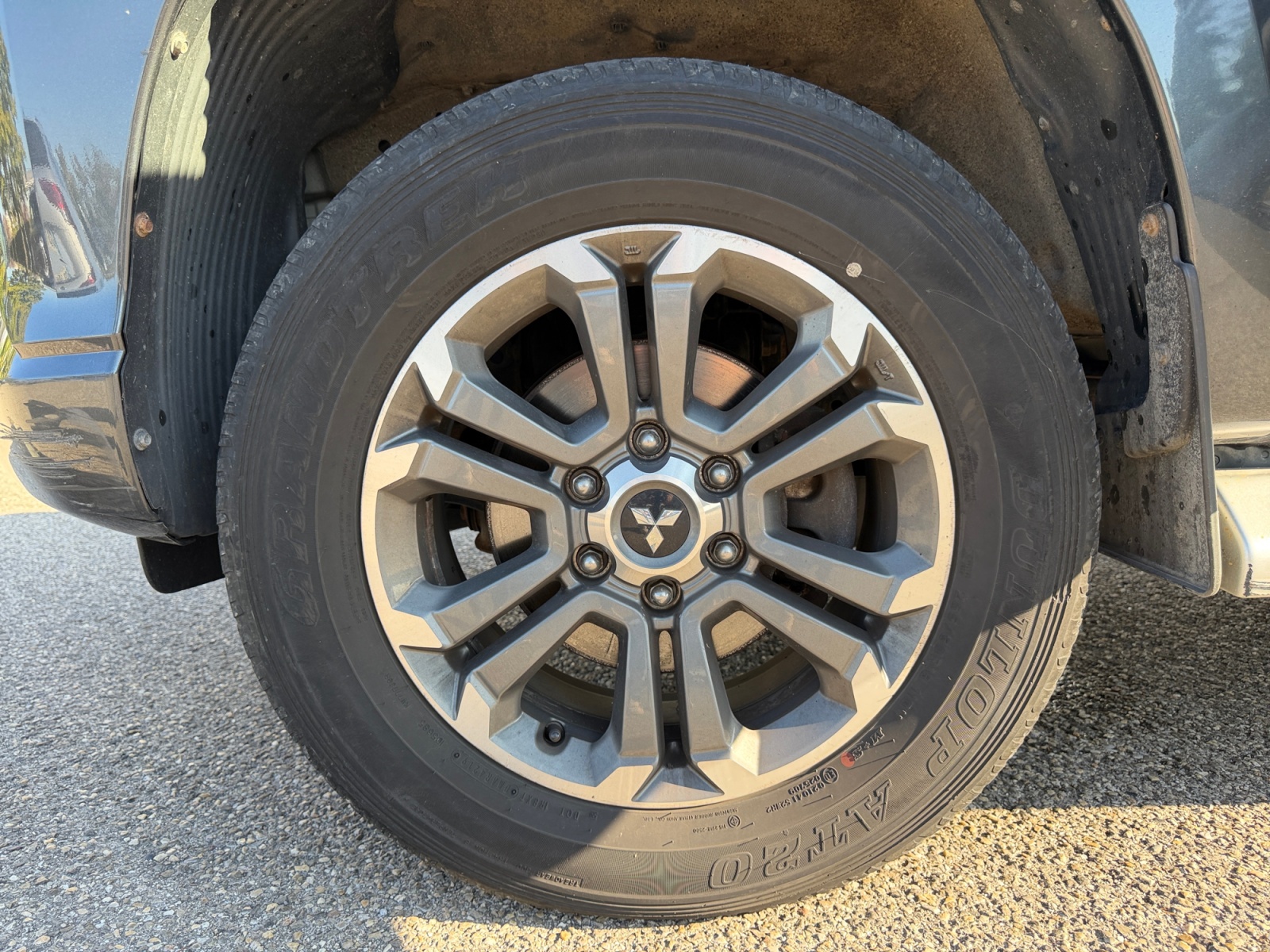 Mitsubishi L200 26