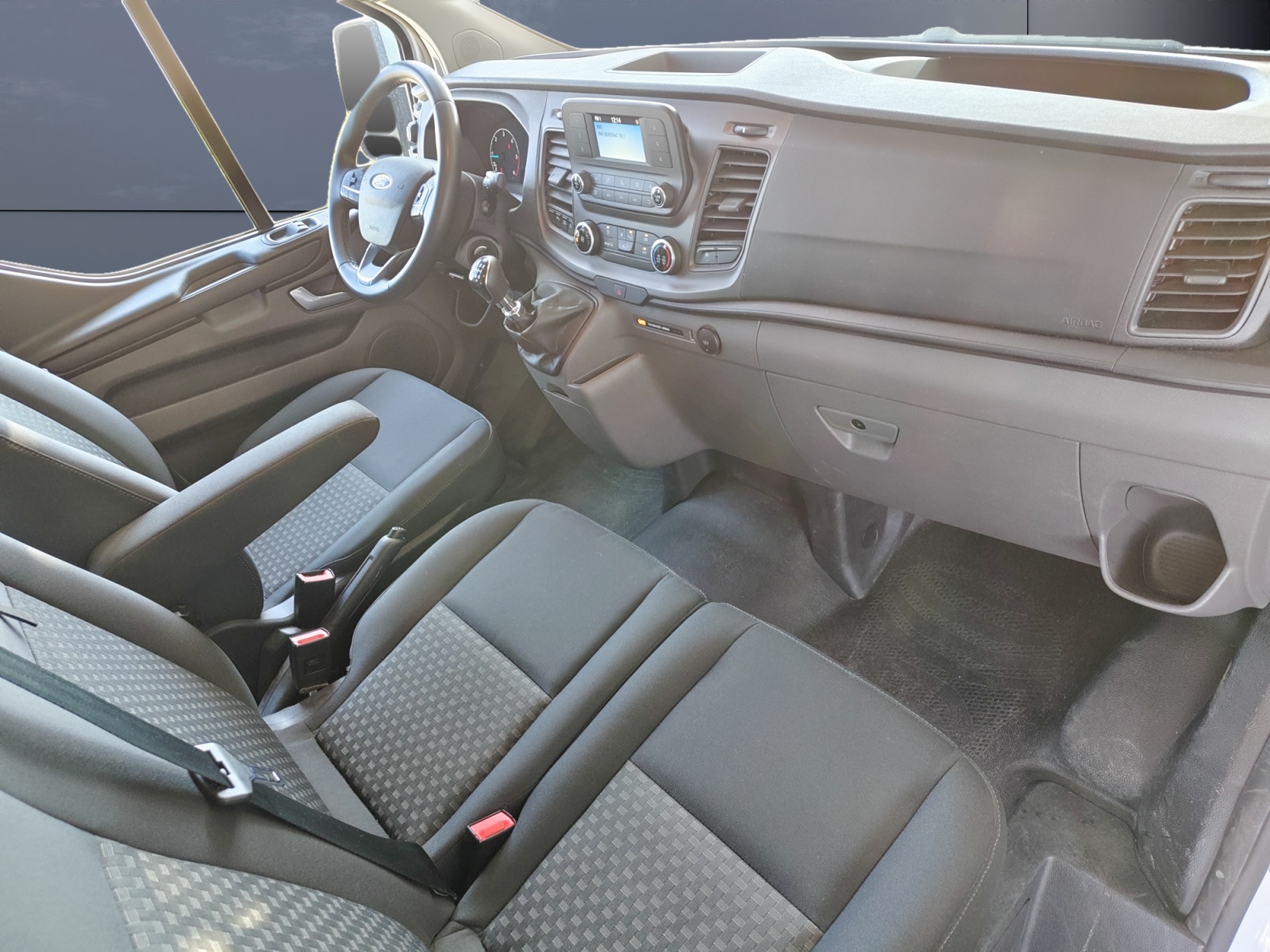 Ford Transit Custom 12