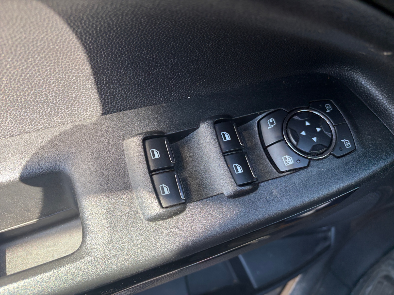 Ford Ecosport 16