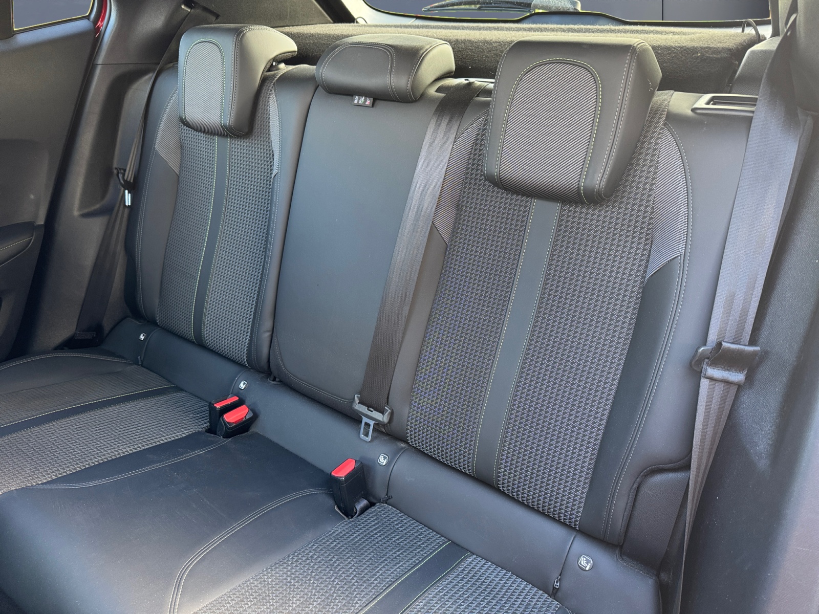 Peugeot 2008 10