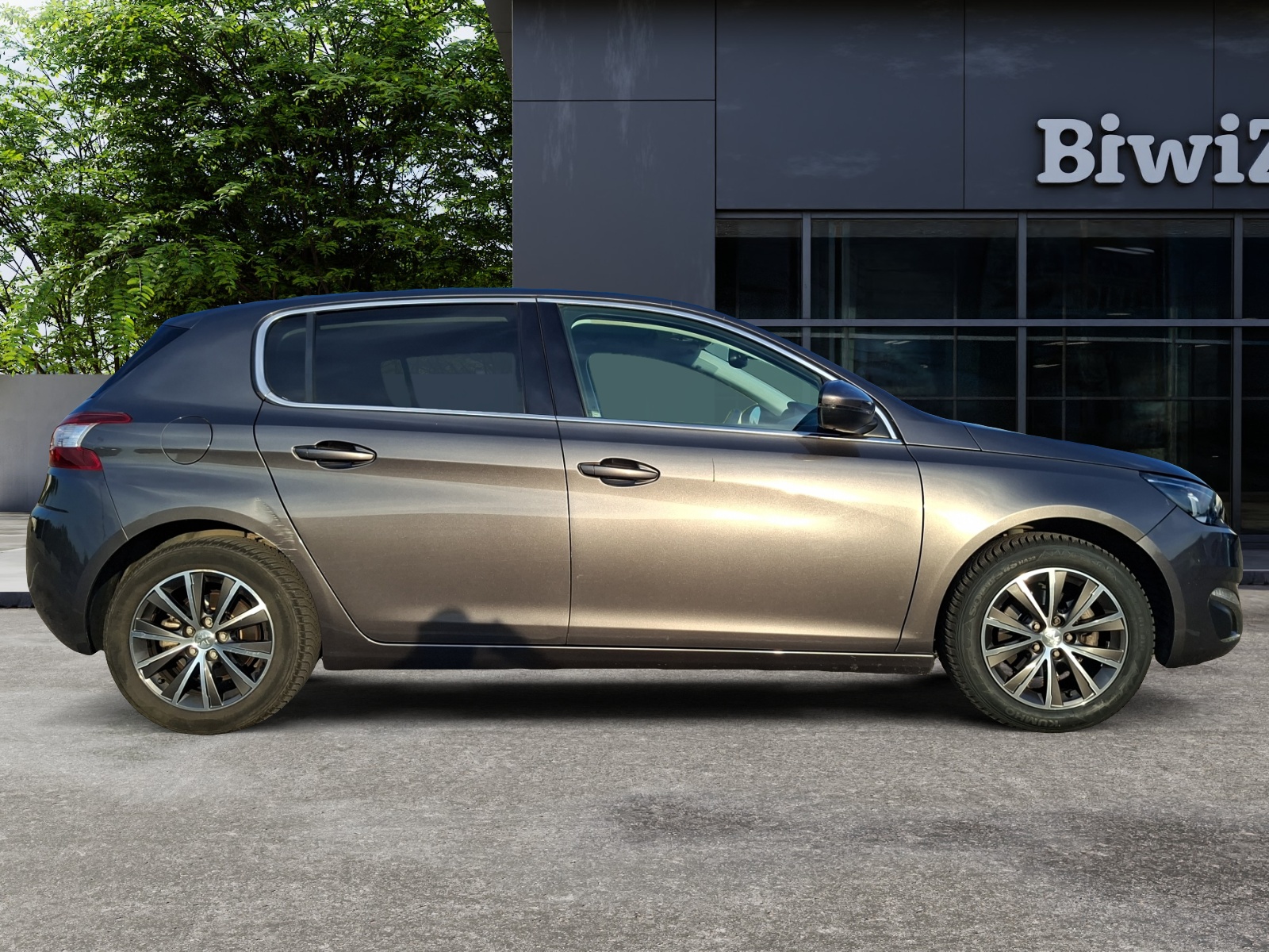 Peugeot 308 5