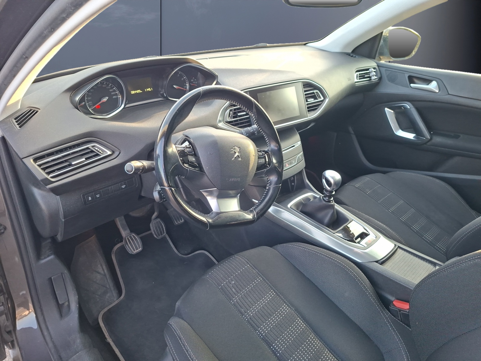 Peugeot 308 8
