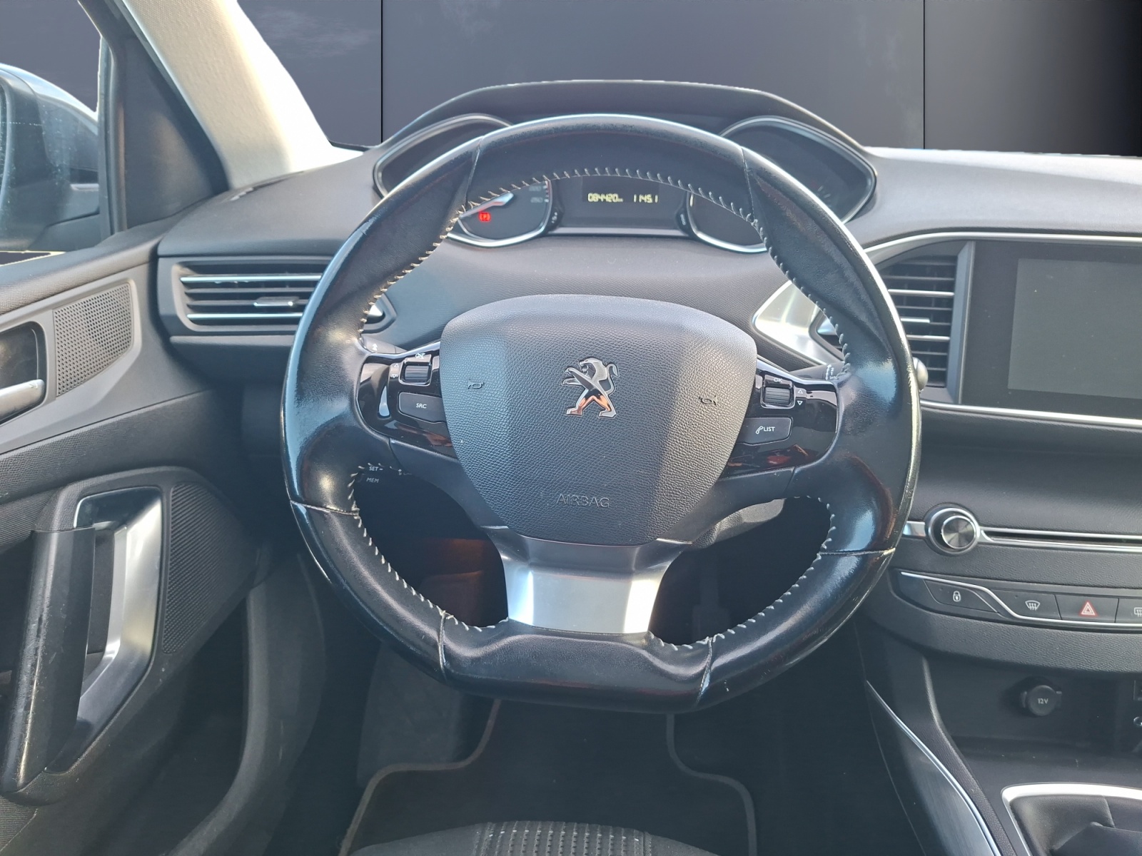 Peugeot 308 15
