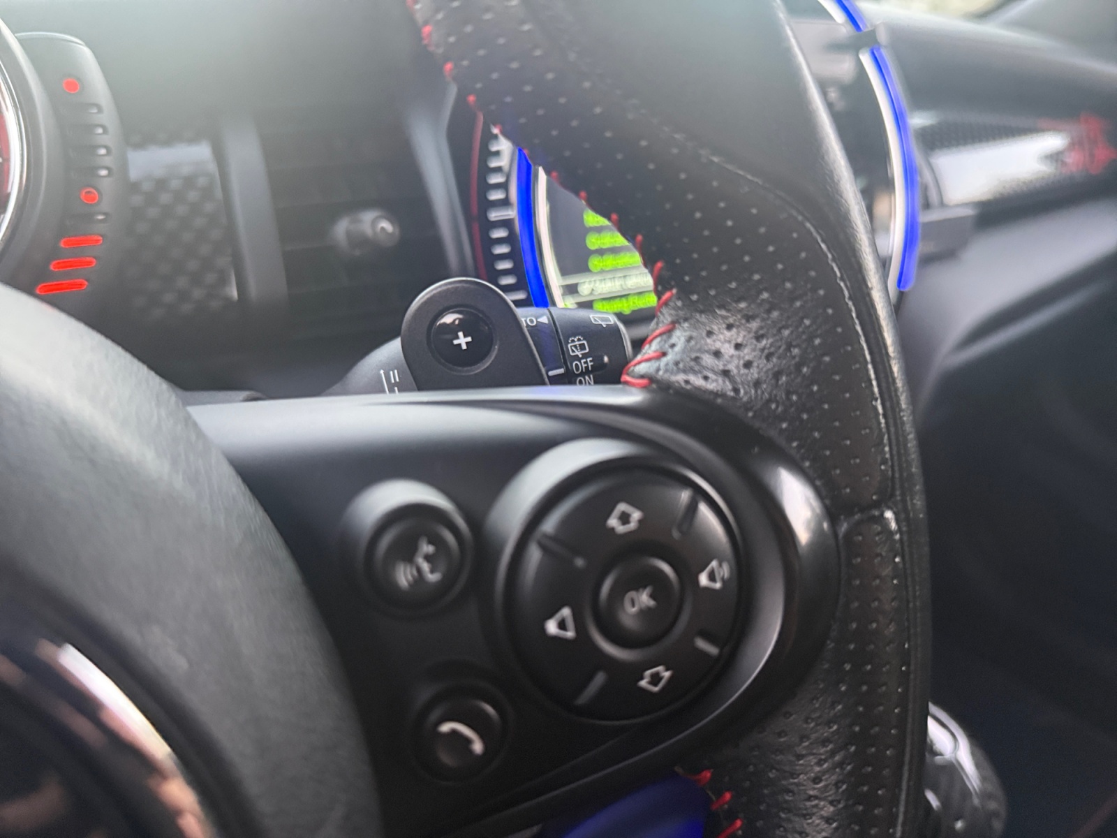 Mini Mini 28