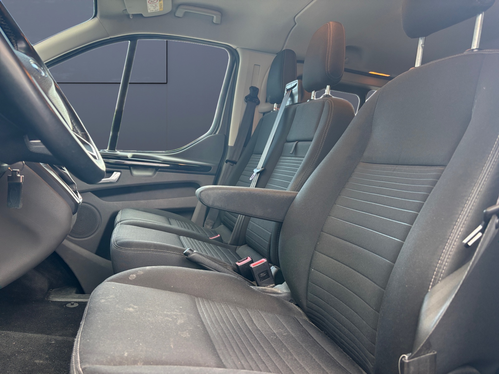 Ford Transit Custom 9