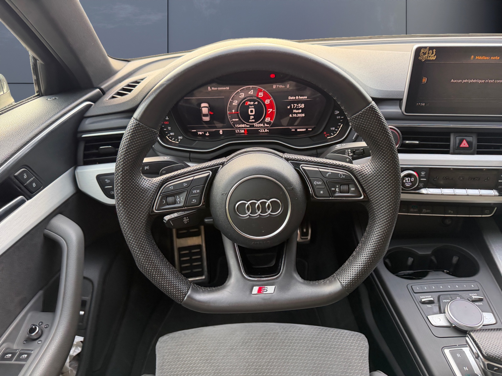 Audi A4 15