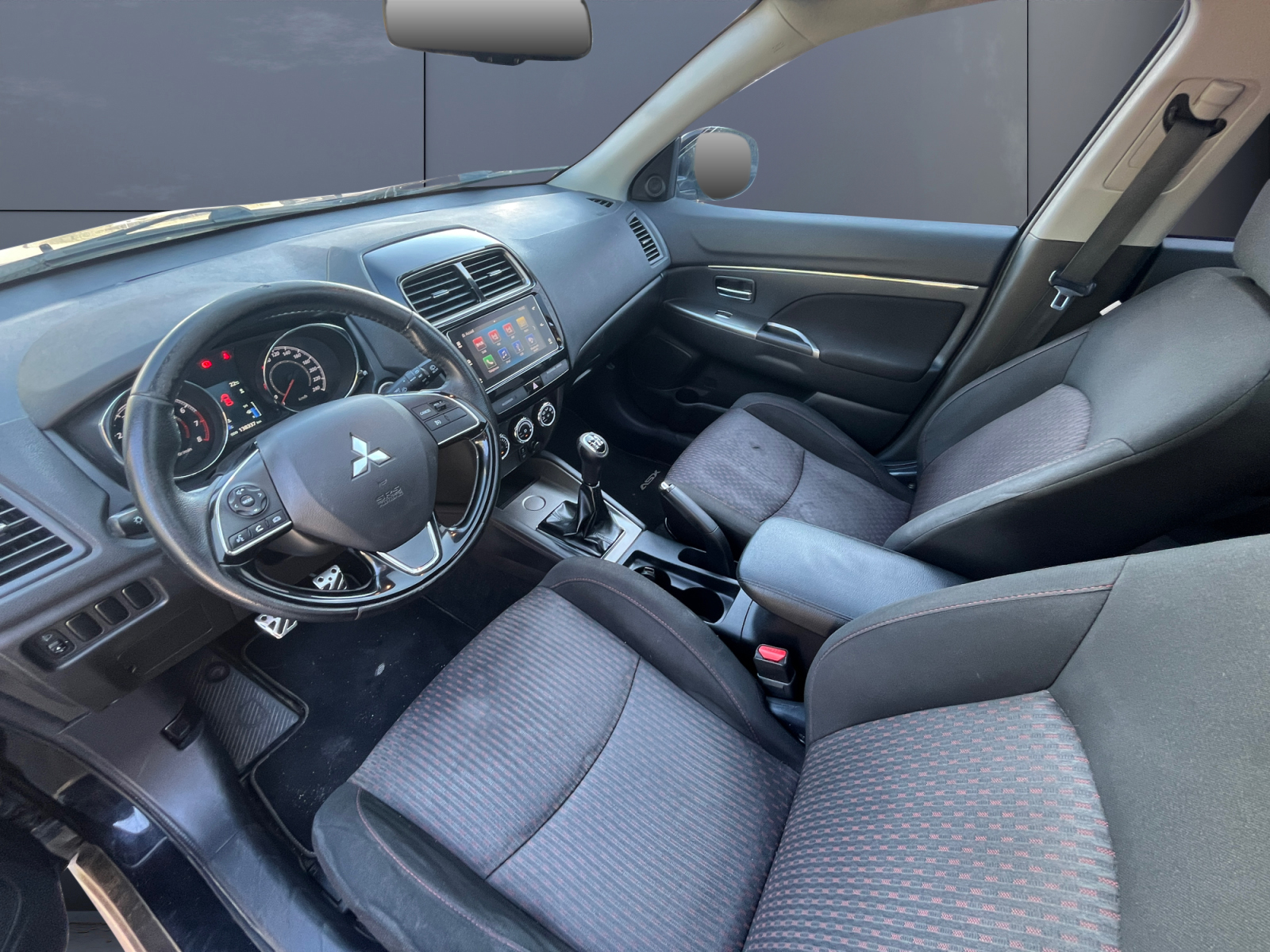 Mitsubishi Asx 8