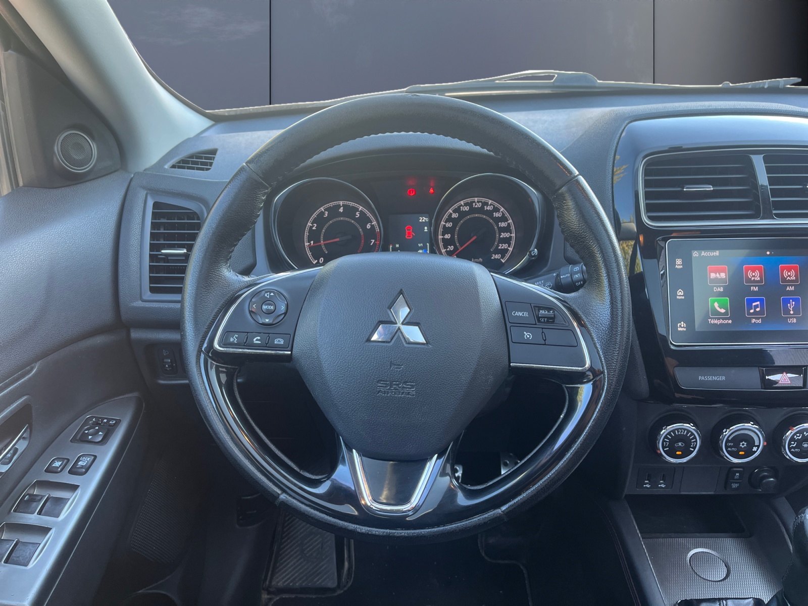 Mitsubishi Asx 15