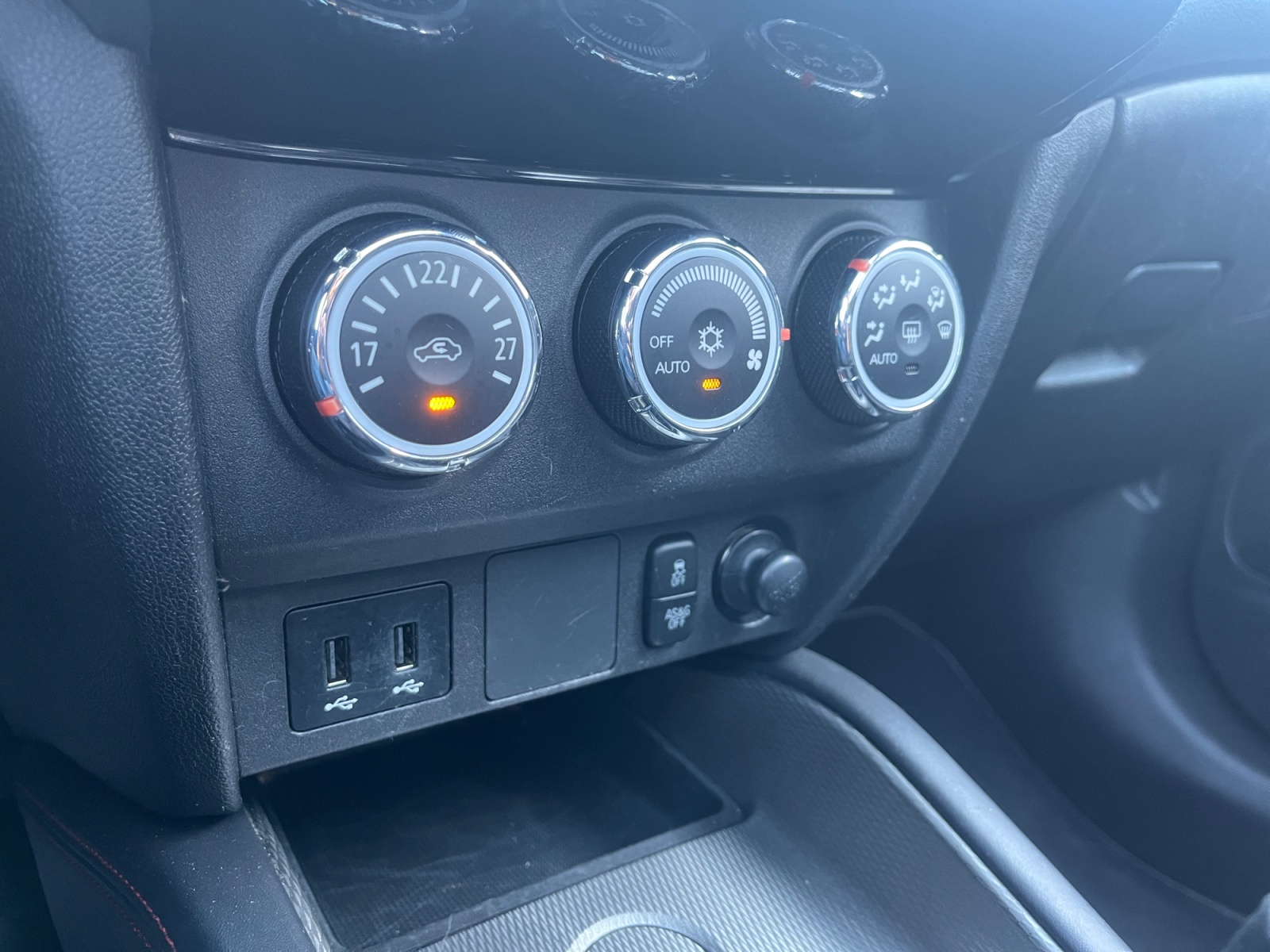 Mitsubishi Asx 22
