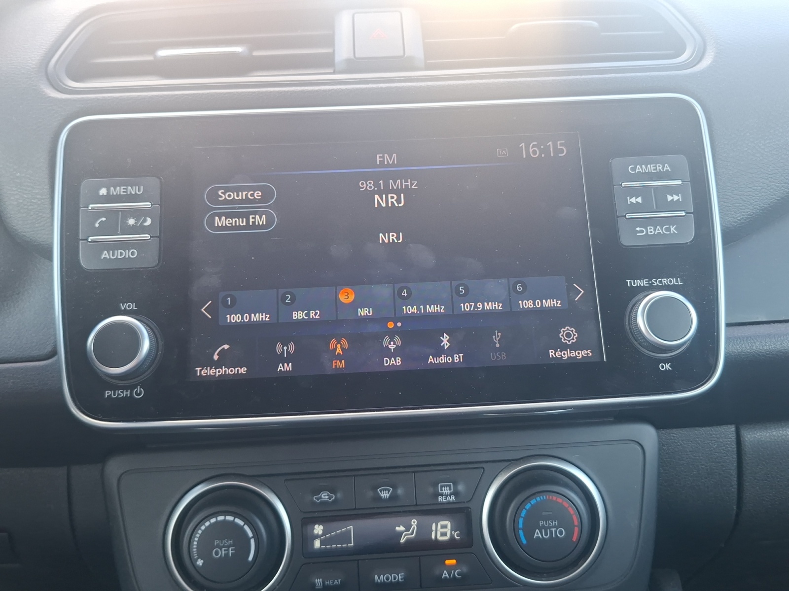 Nissan Leaf 24