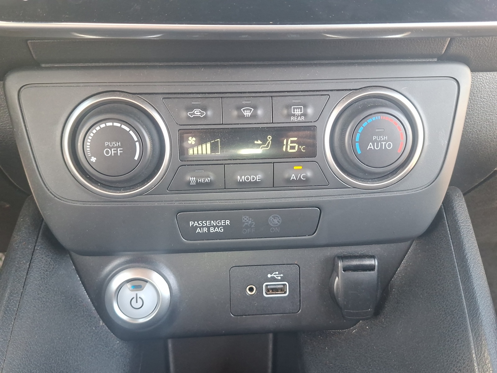 Nissan Leaf 43