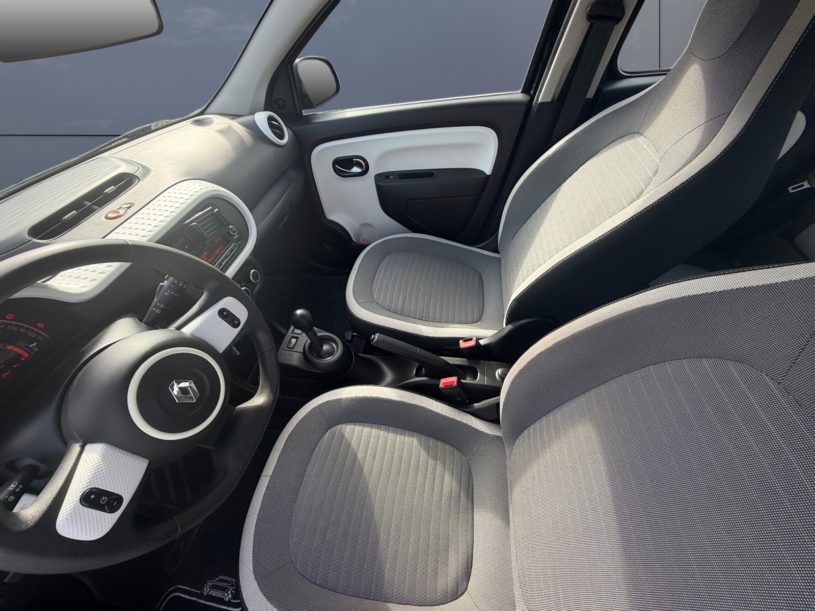 Renault Twingo 8
