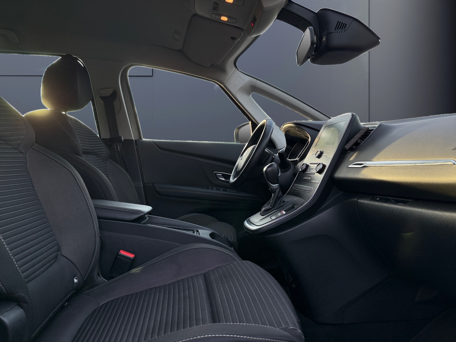 Renault Grand Scenic 13