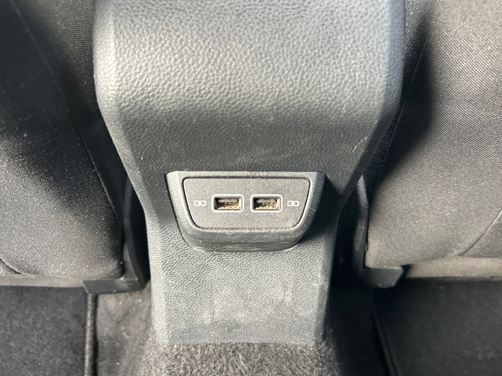 Volkswagen Polo 36