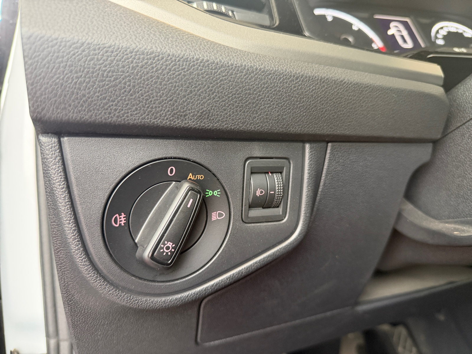 Volkswagen Polo 19
