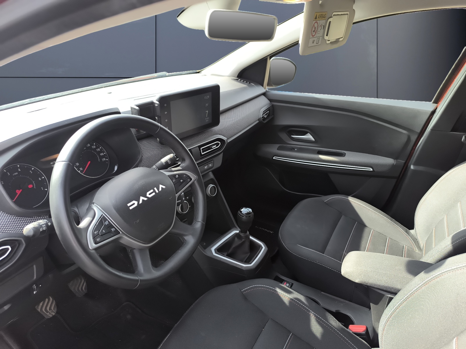Dacia Jogger 8