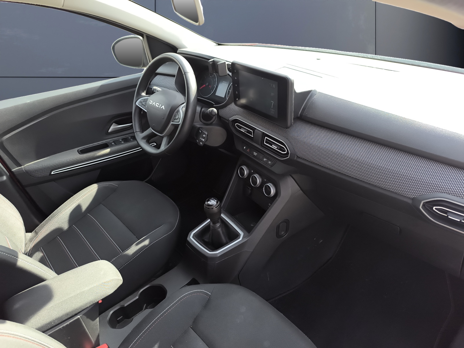 Dacia Jogger 12