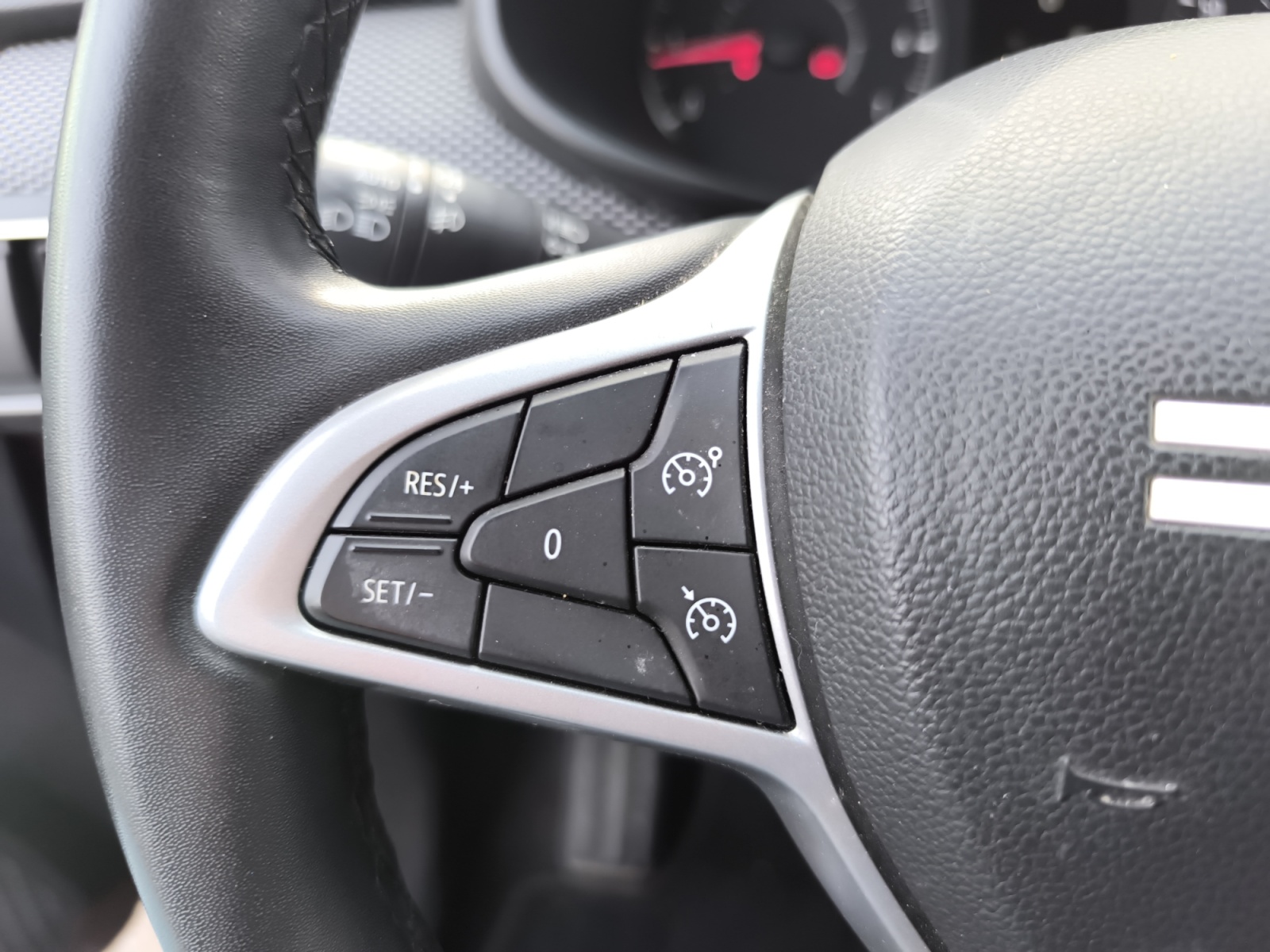 Dacia Jogger 18