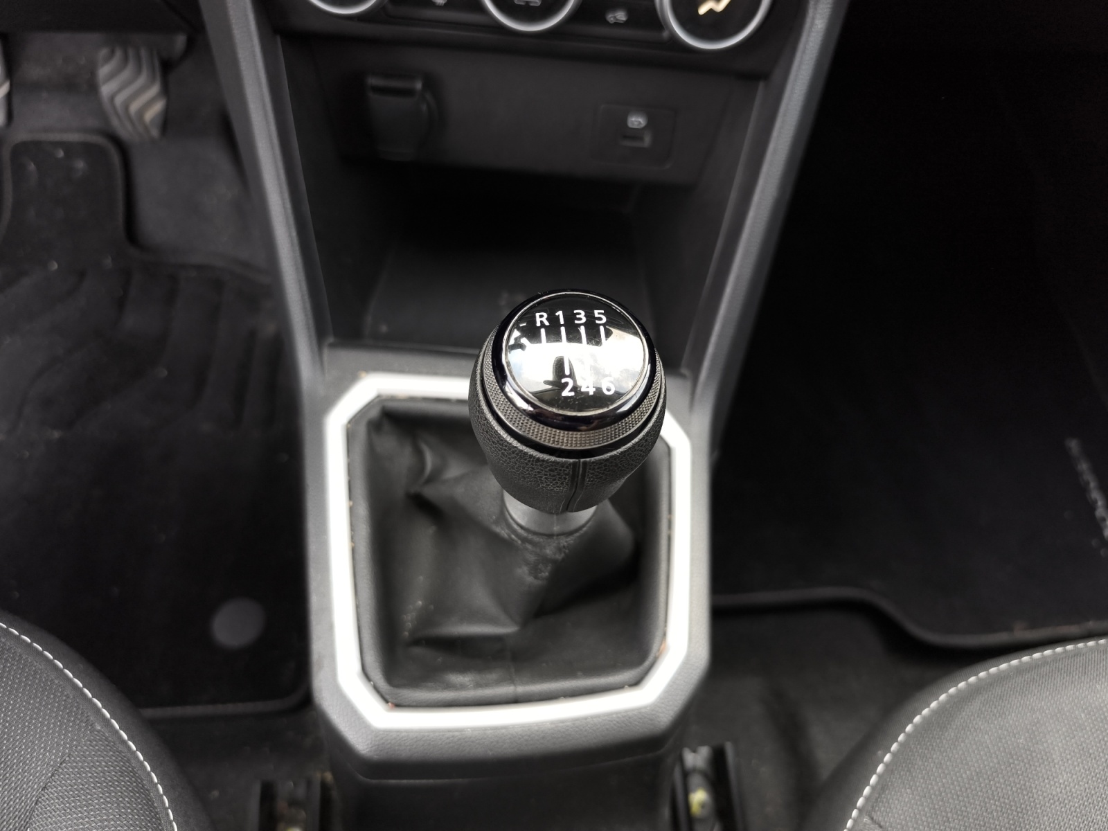 Dacia Jogger 23