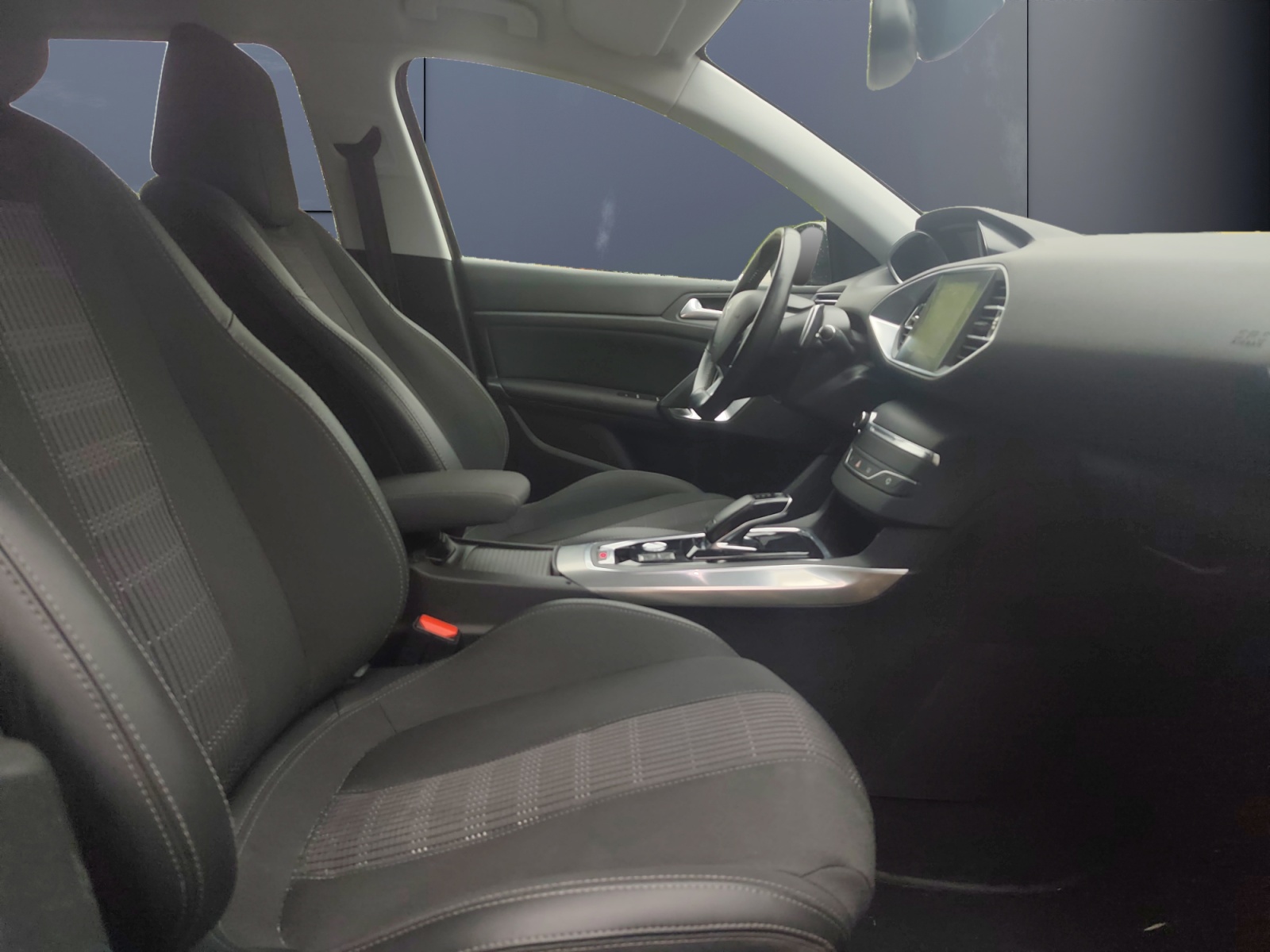 Peugeot 308 13