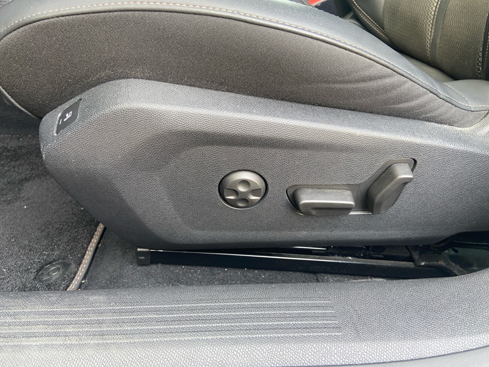 Peugeot 508 26
