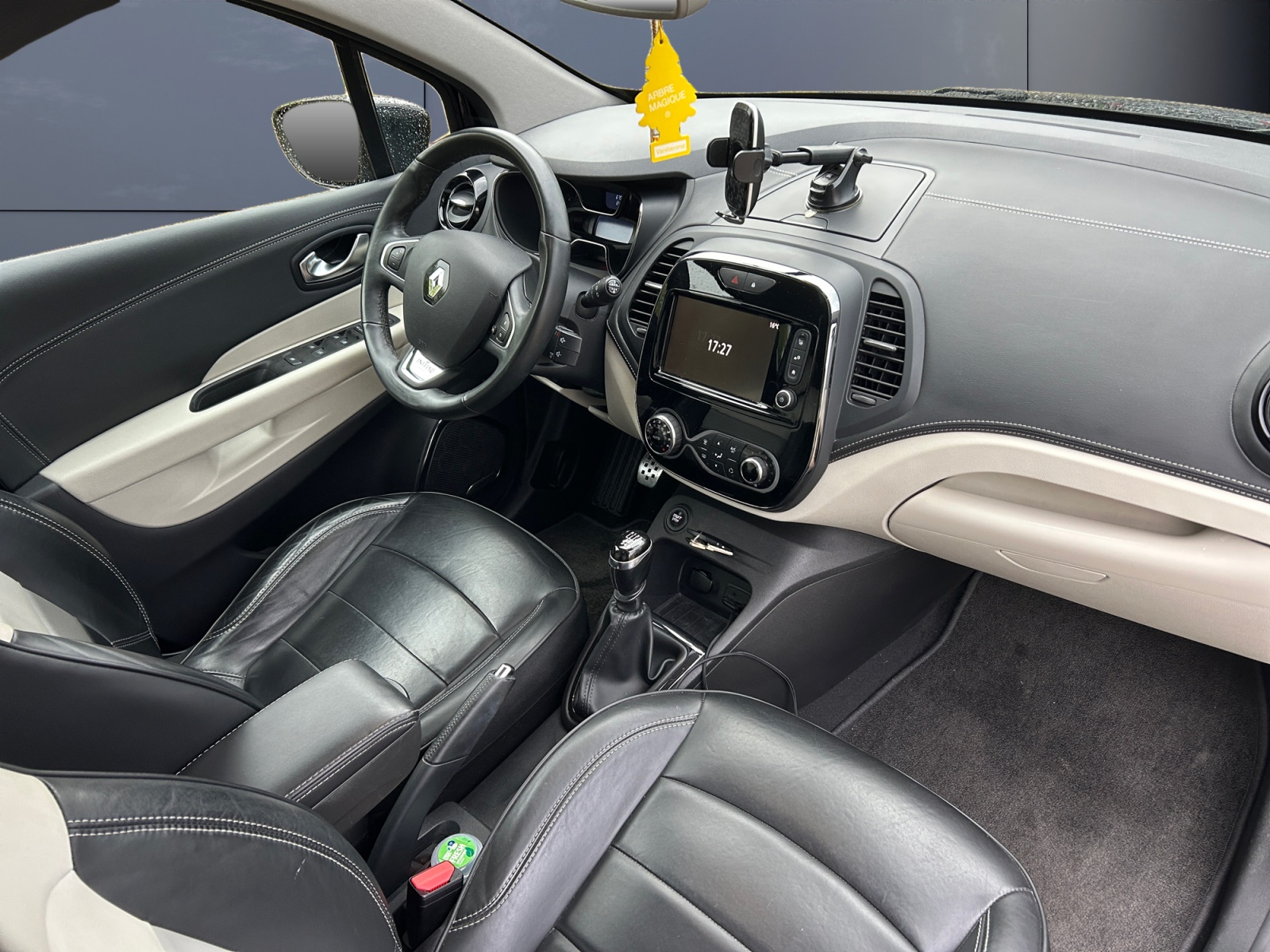 Renault Captur 12