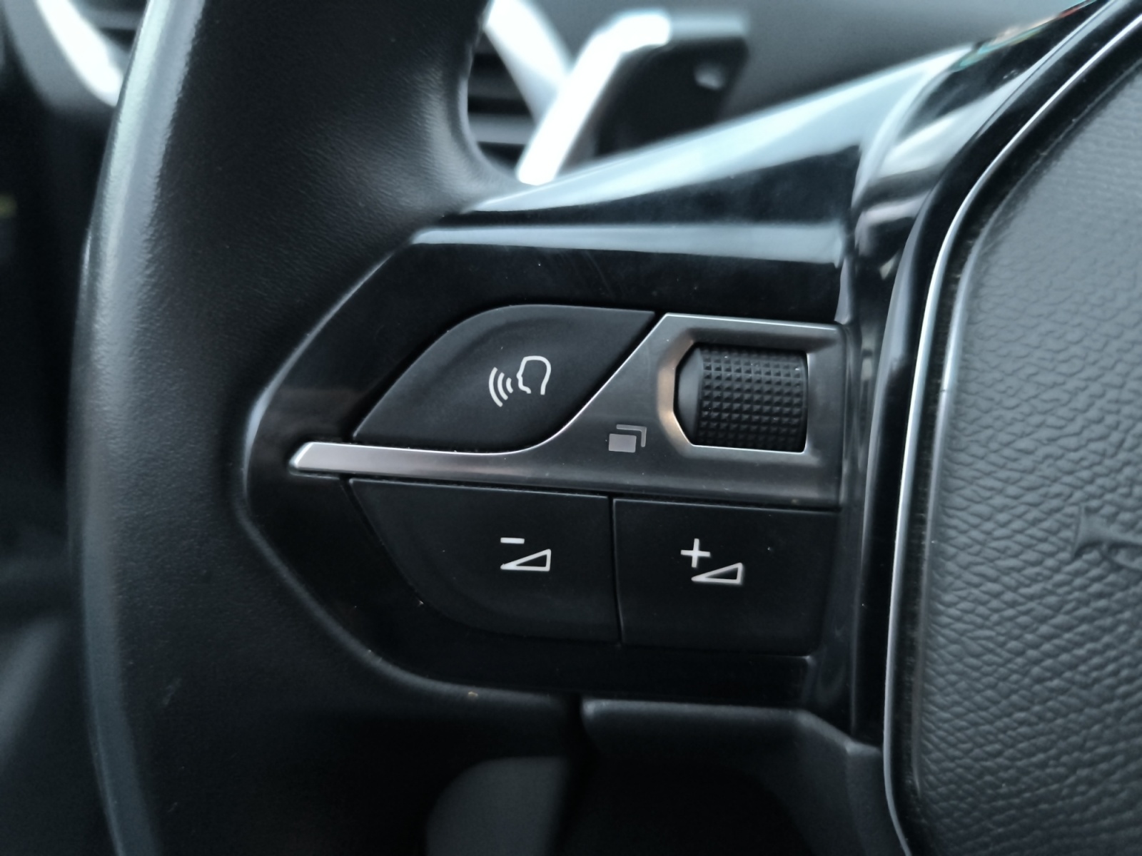Peugeot 3008 18