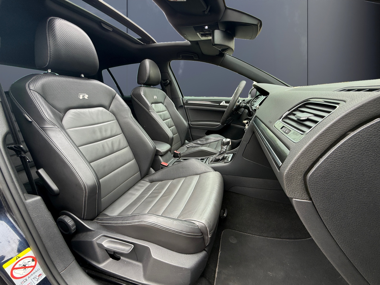 Volkswagen Golf 13