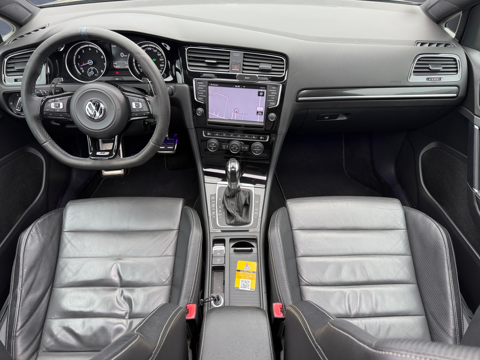 Volkswagen Golf 14