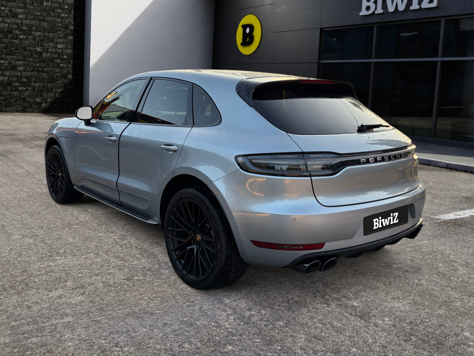 Porsche Macan 2