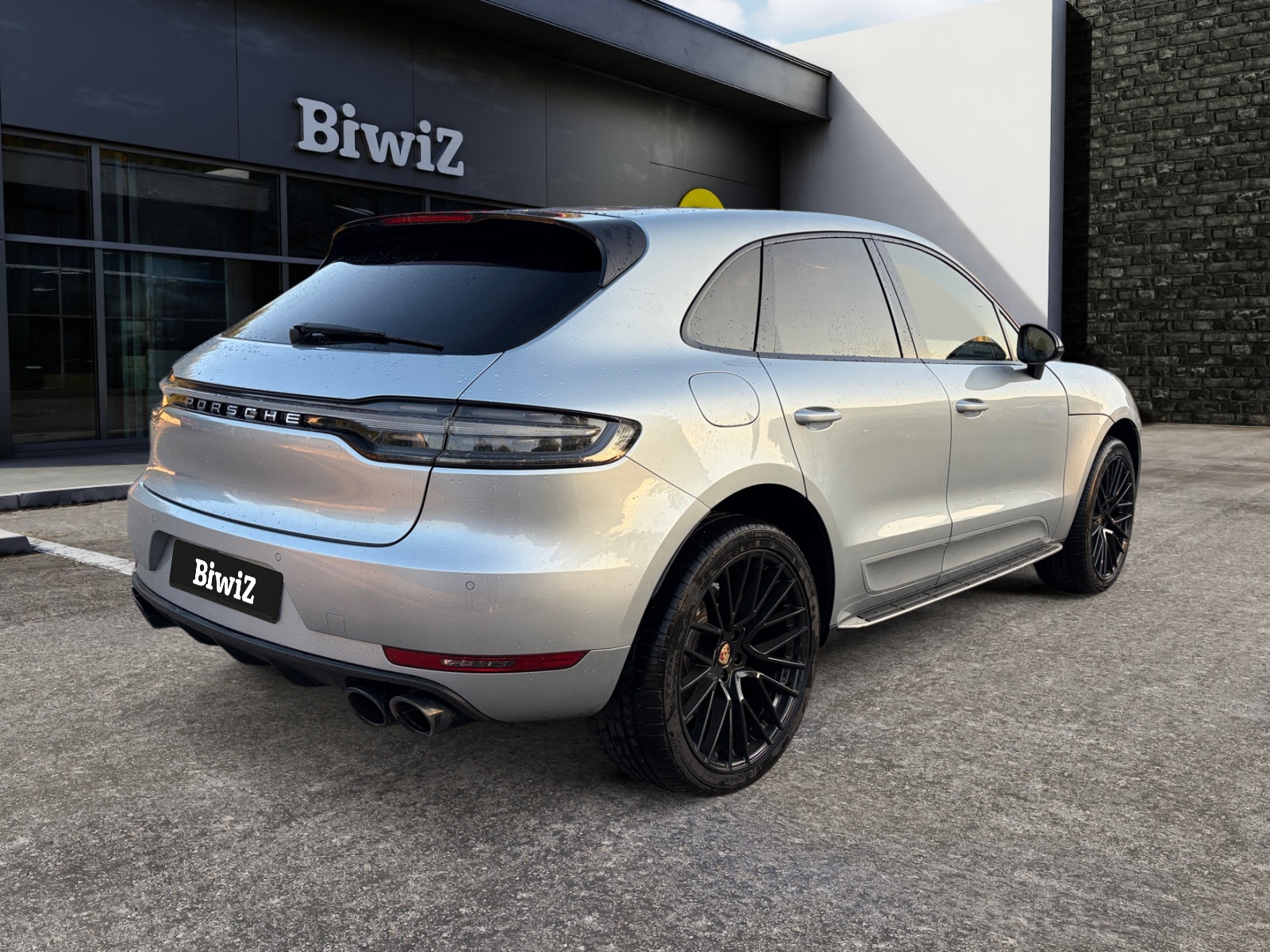 Porsche Macan 4