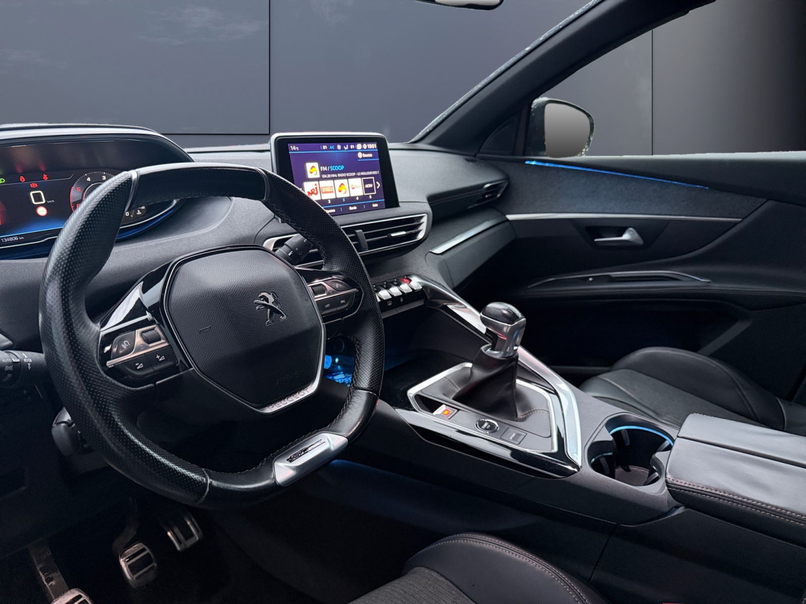 Peugeot 5008 8