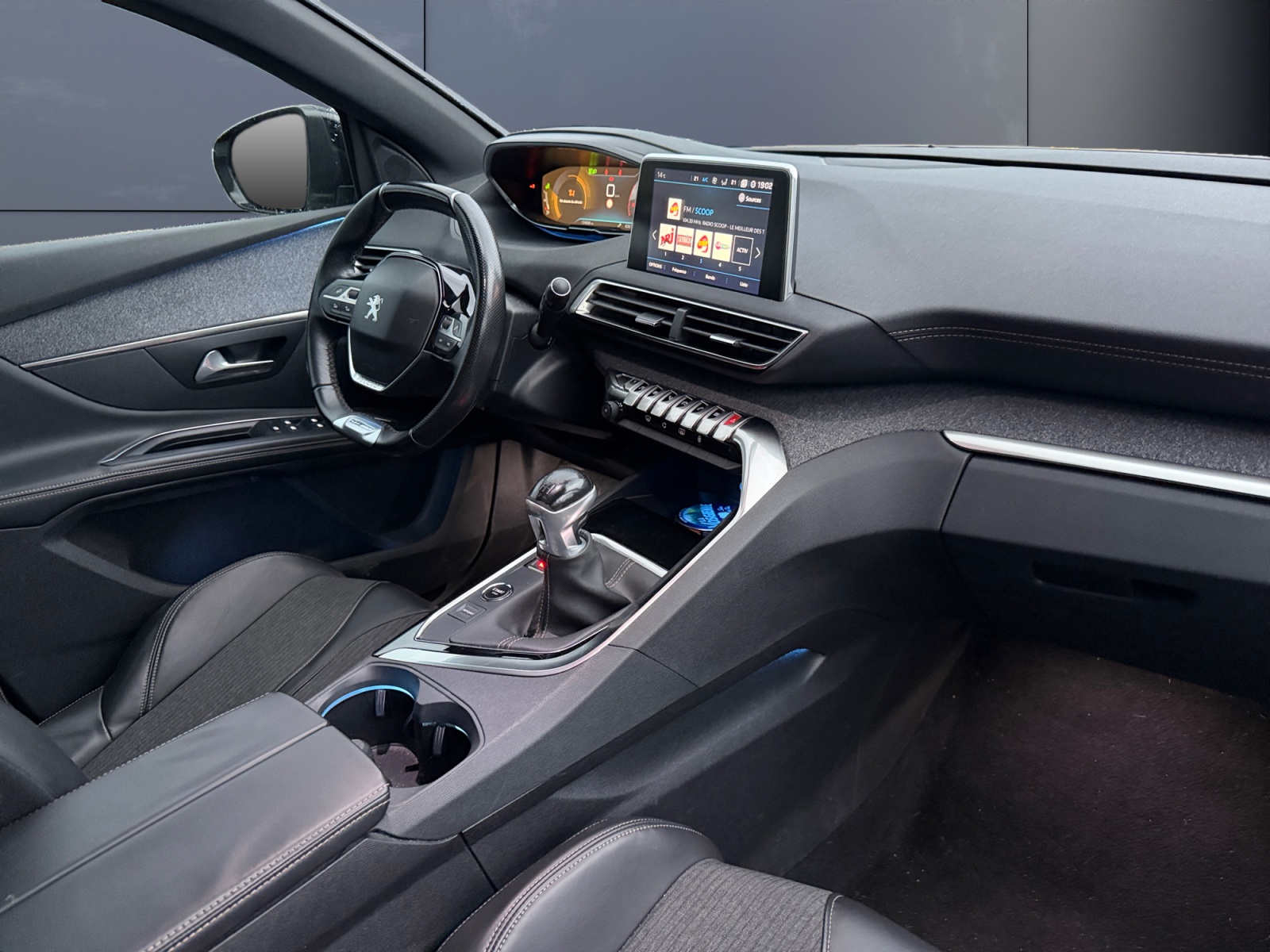 Peugeot 5008 12