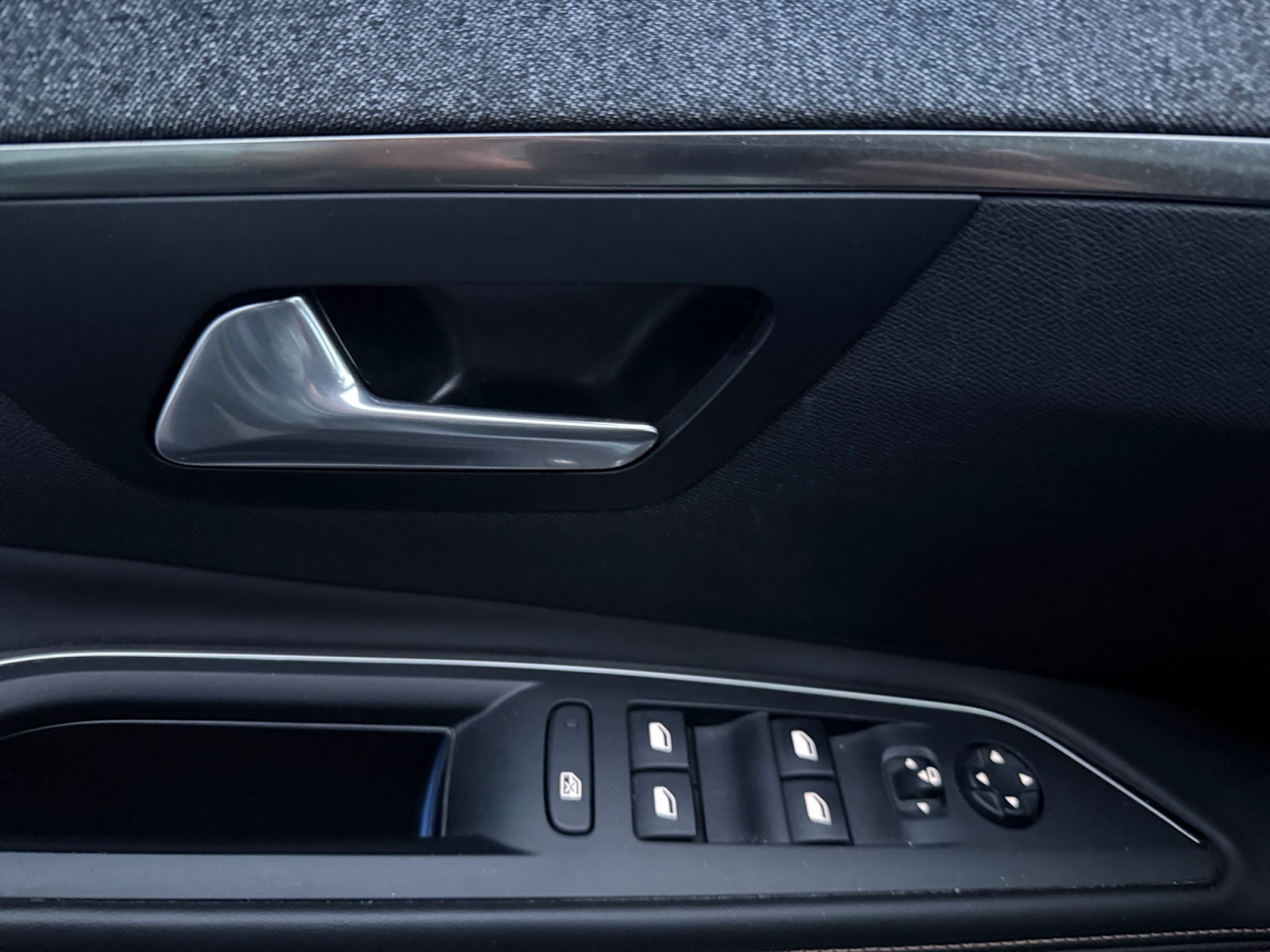 Peugeot 5008 19
