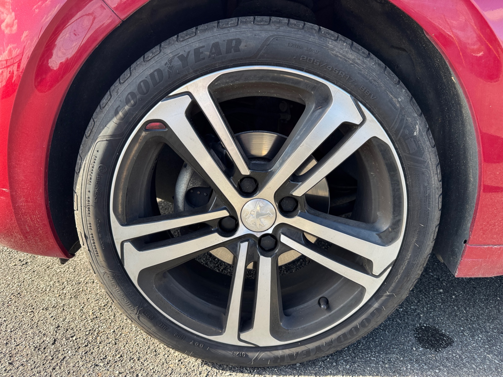 Peugeot 208 28