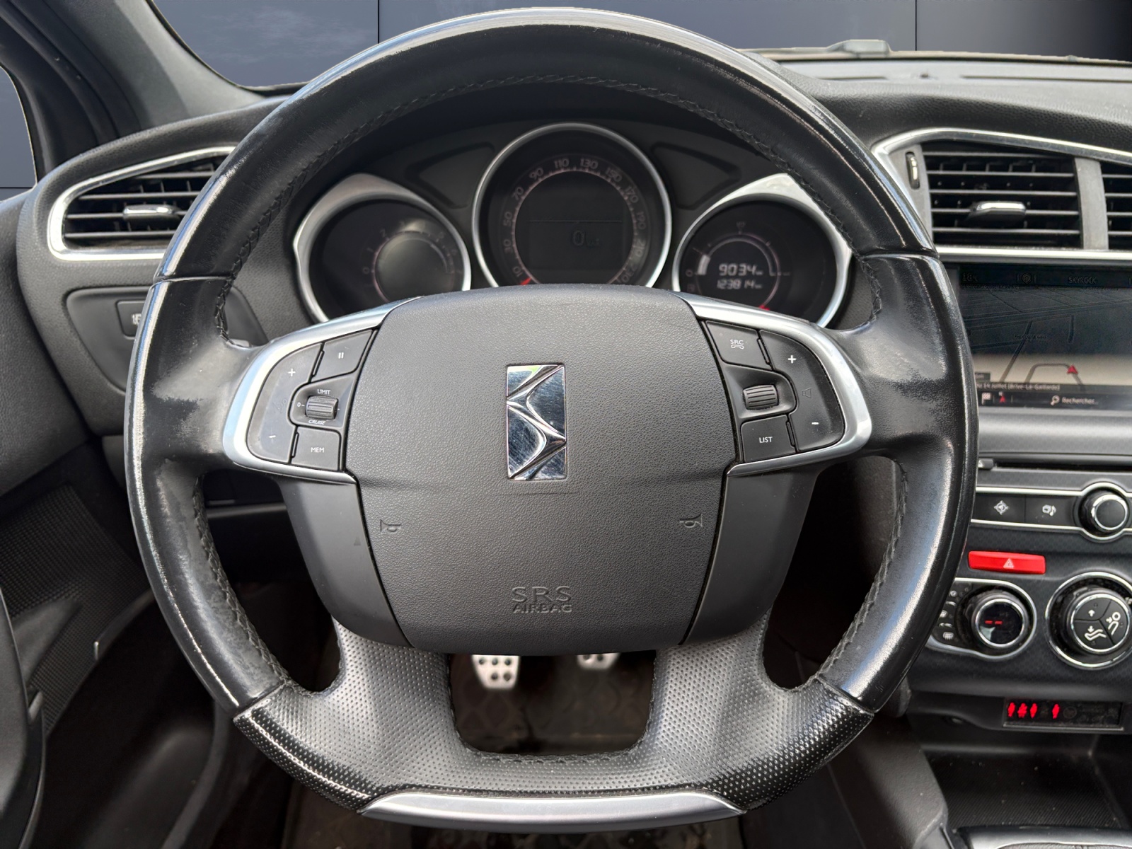 Ds Automobiles Ds 4 15