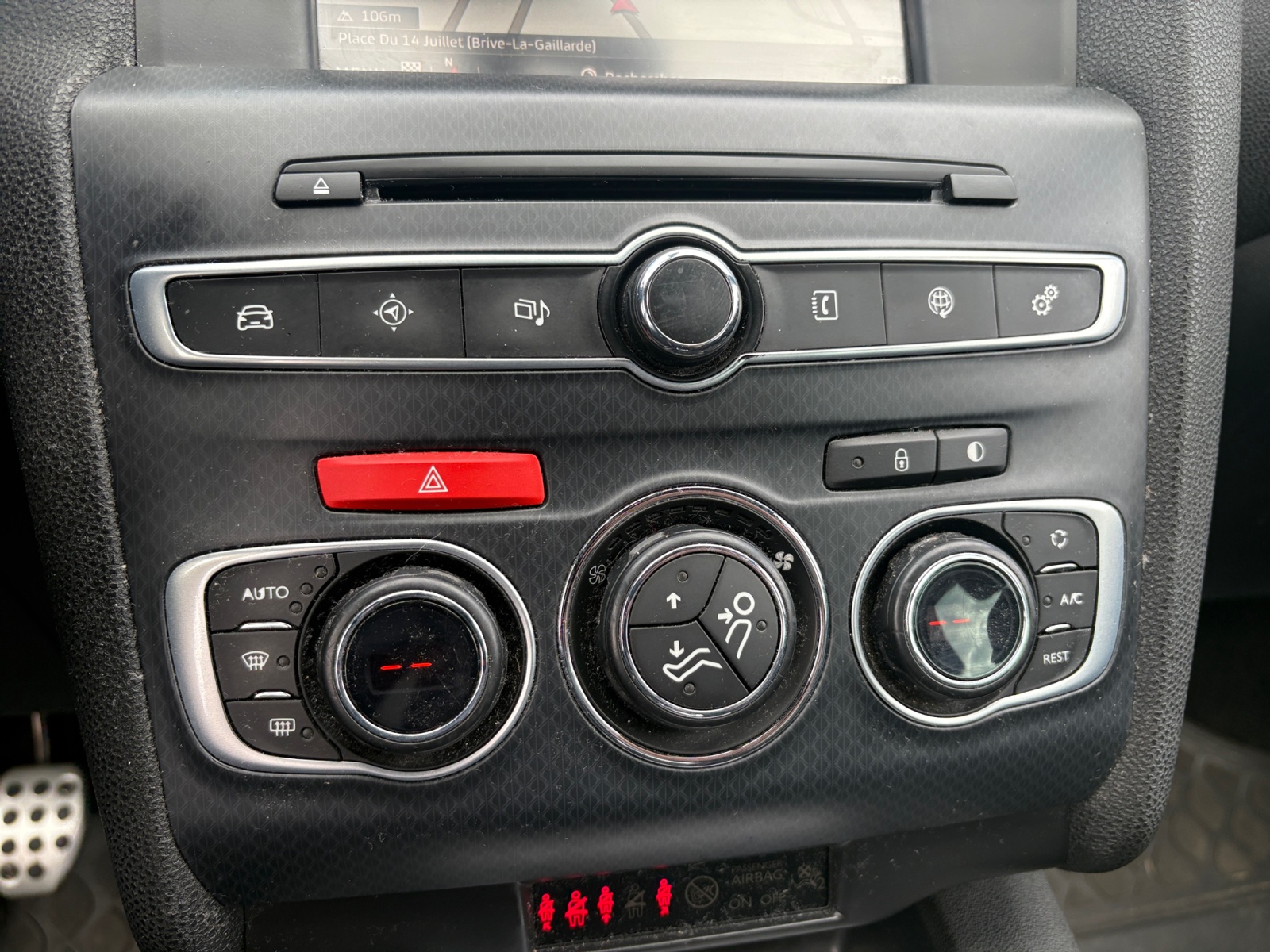 Ds Automobiles Ds 4 20