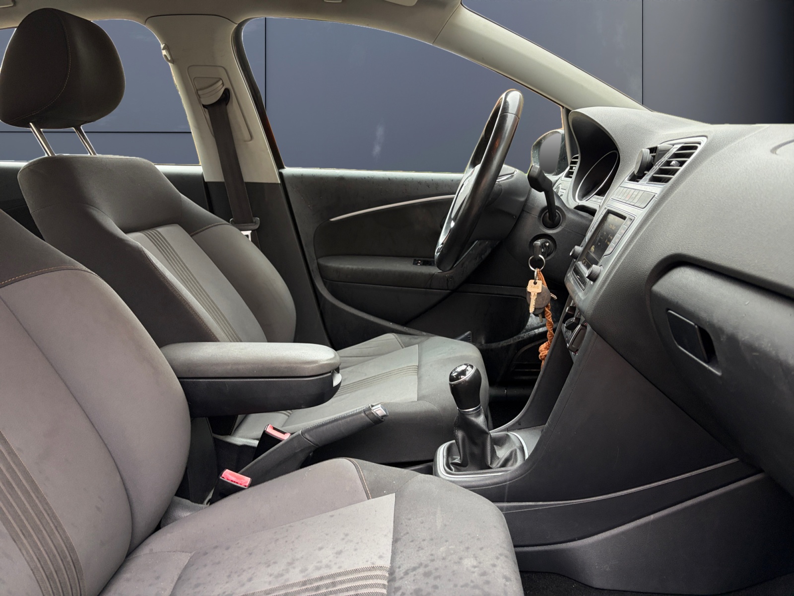 Volkswagen Polo 13