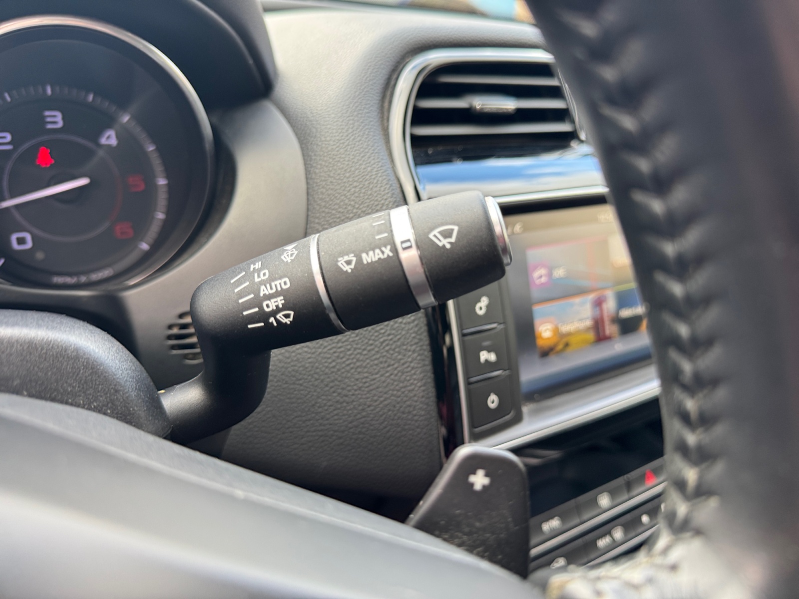 Jaguar Xe 23