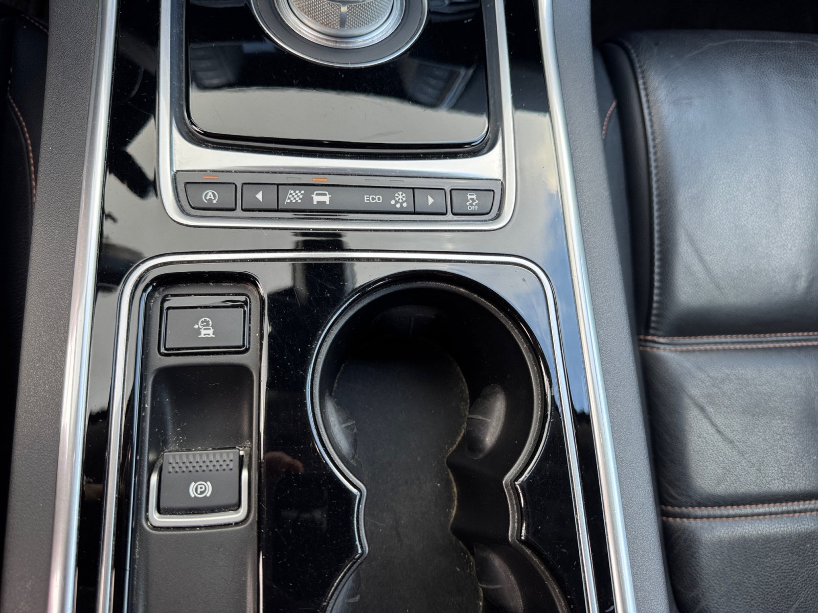 Jaguar Xe 29