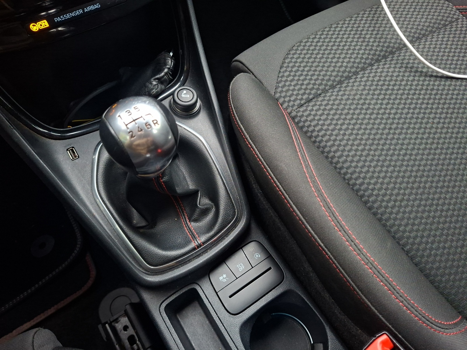 Ford Puma 31