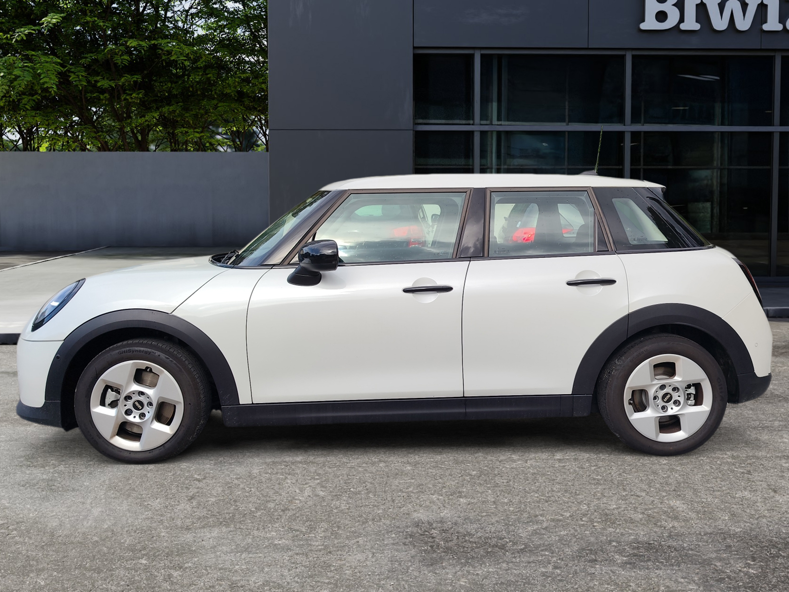 Mini Mini 1