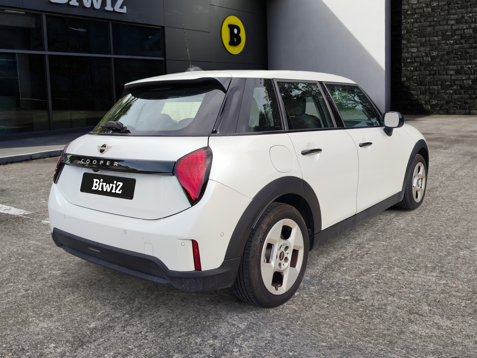 Mini Mini 4