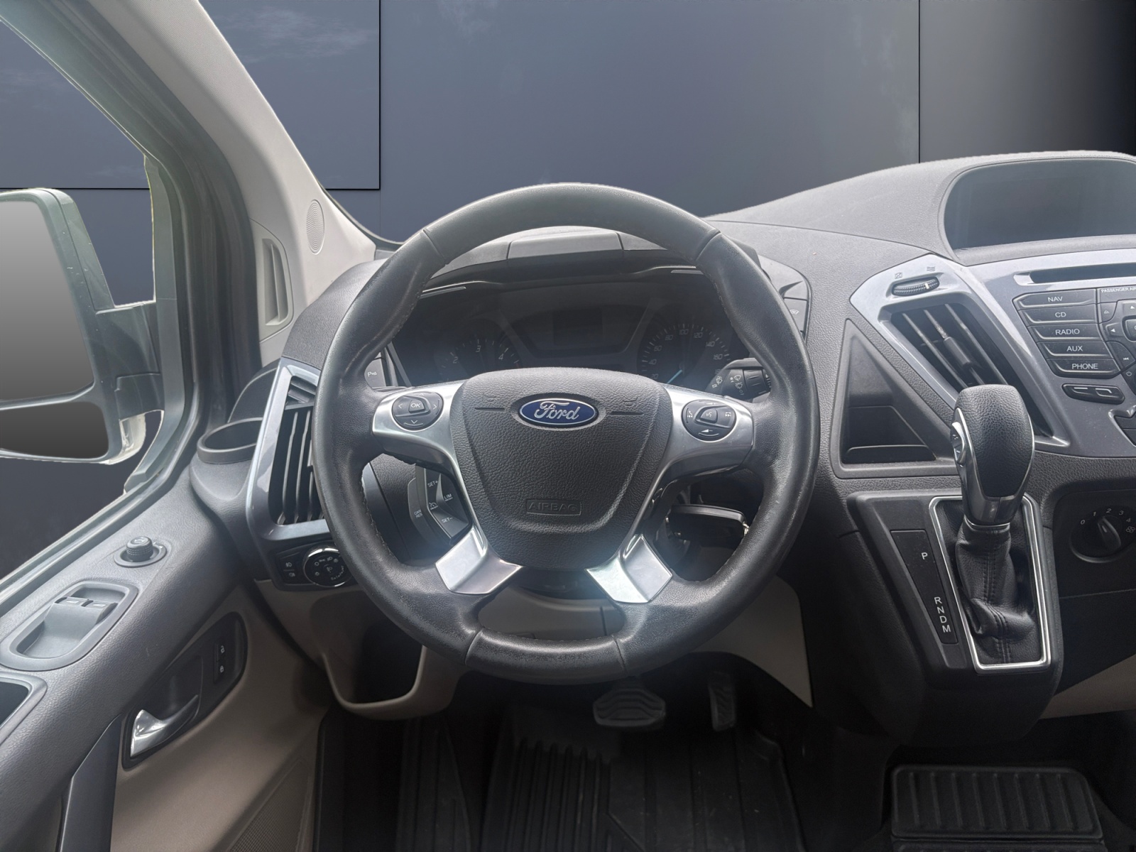 Ford Transit Custom Vu 15