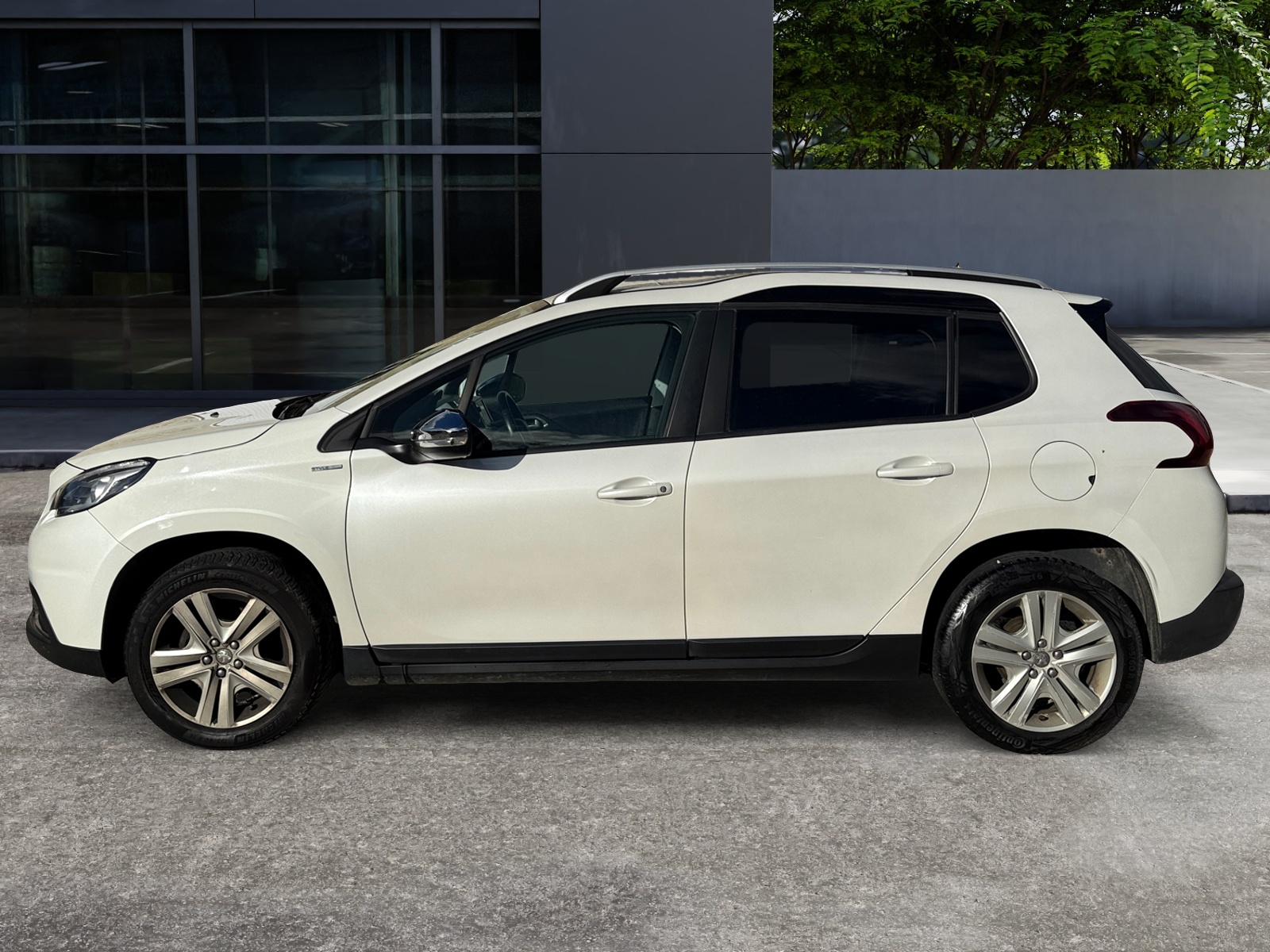 Peugeot 2008 1