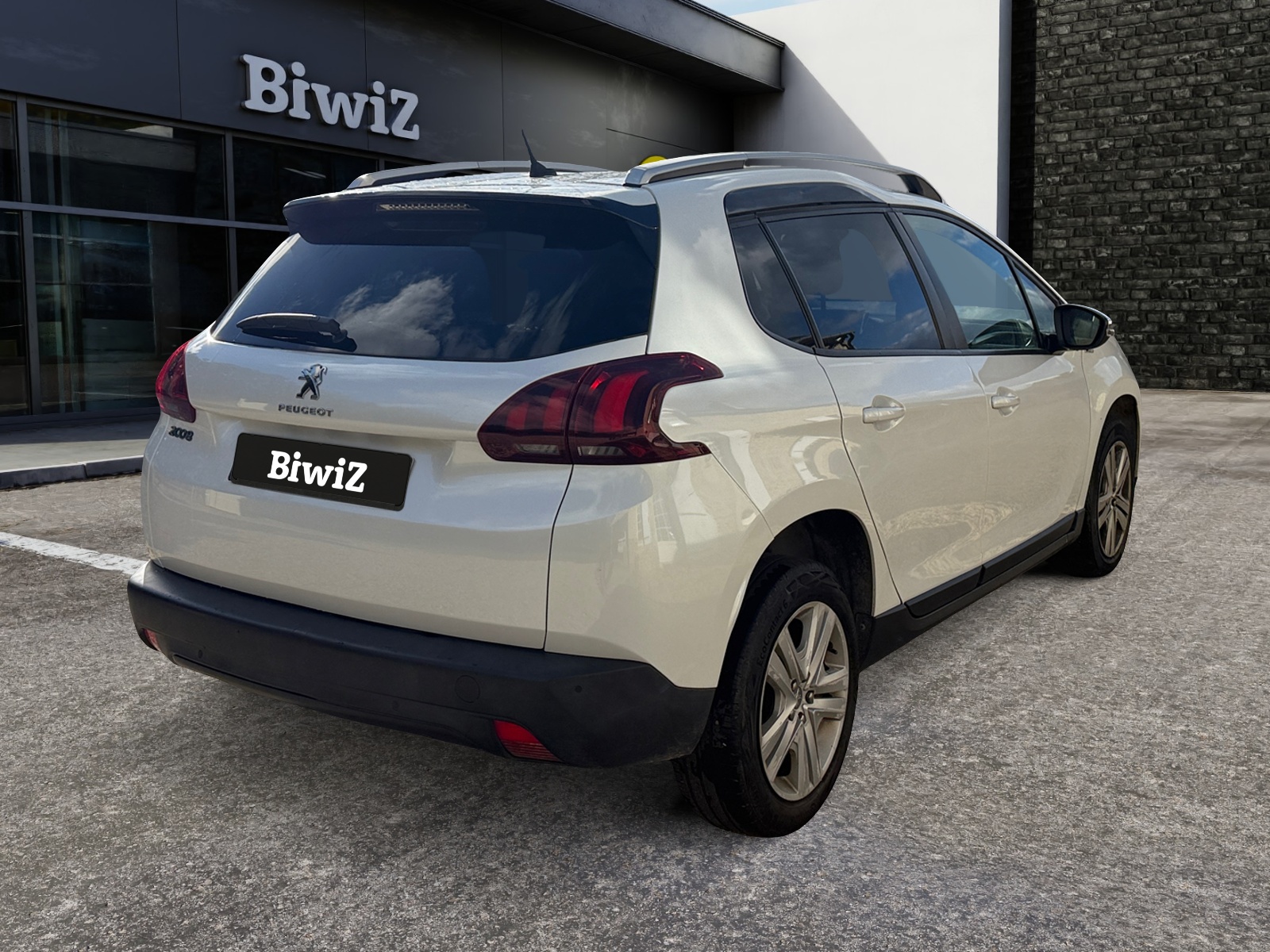 Peugeot 2008 4