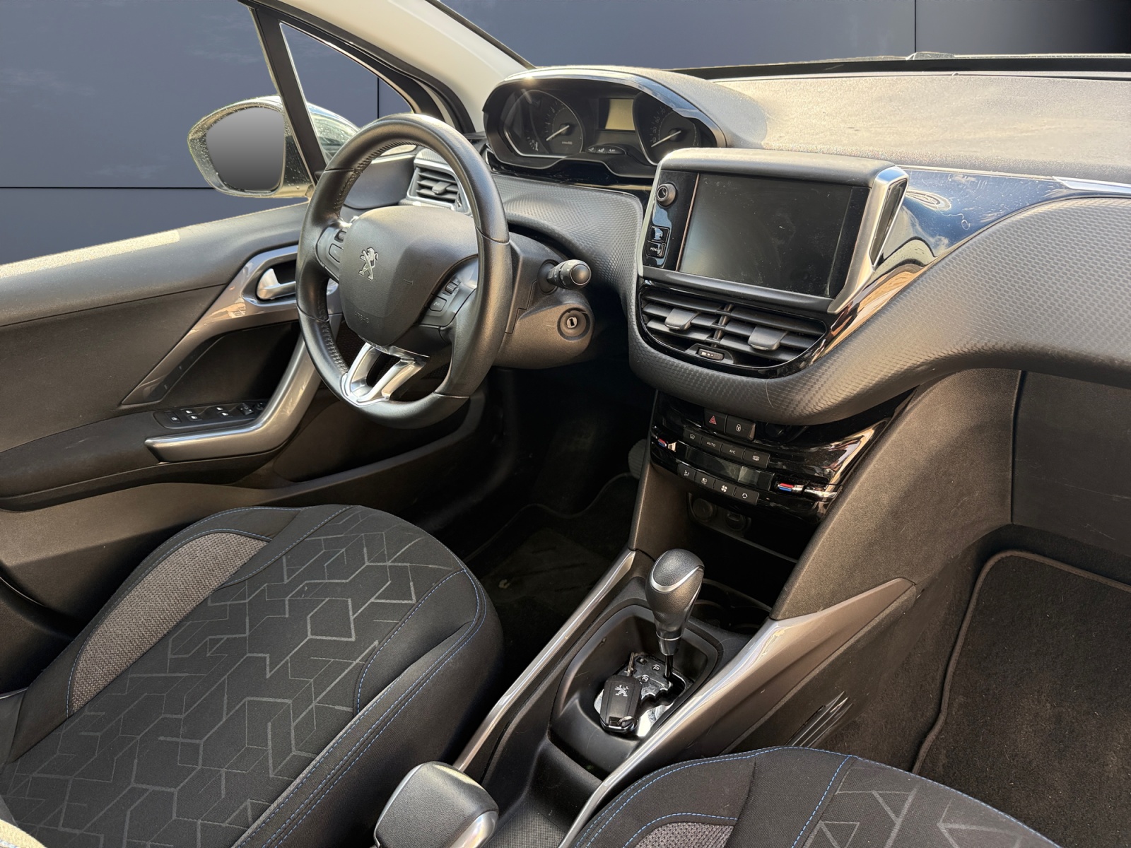 Peugeot 2008 26