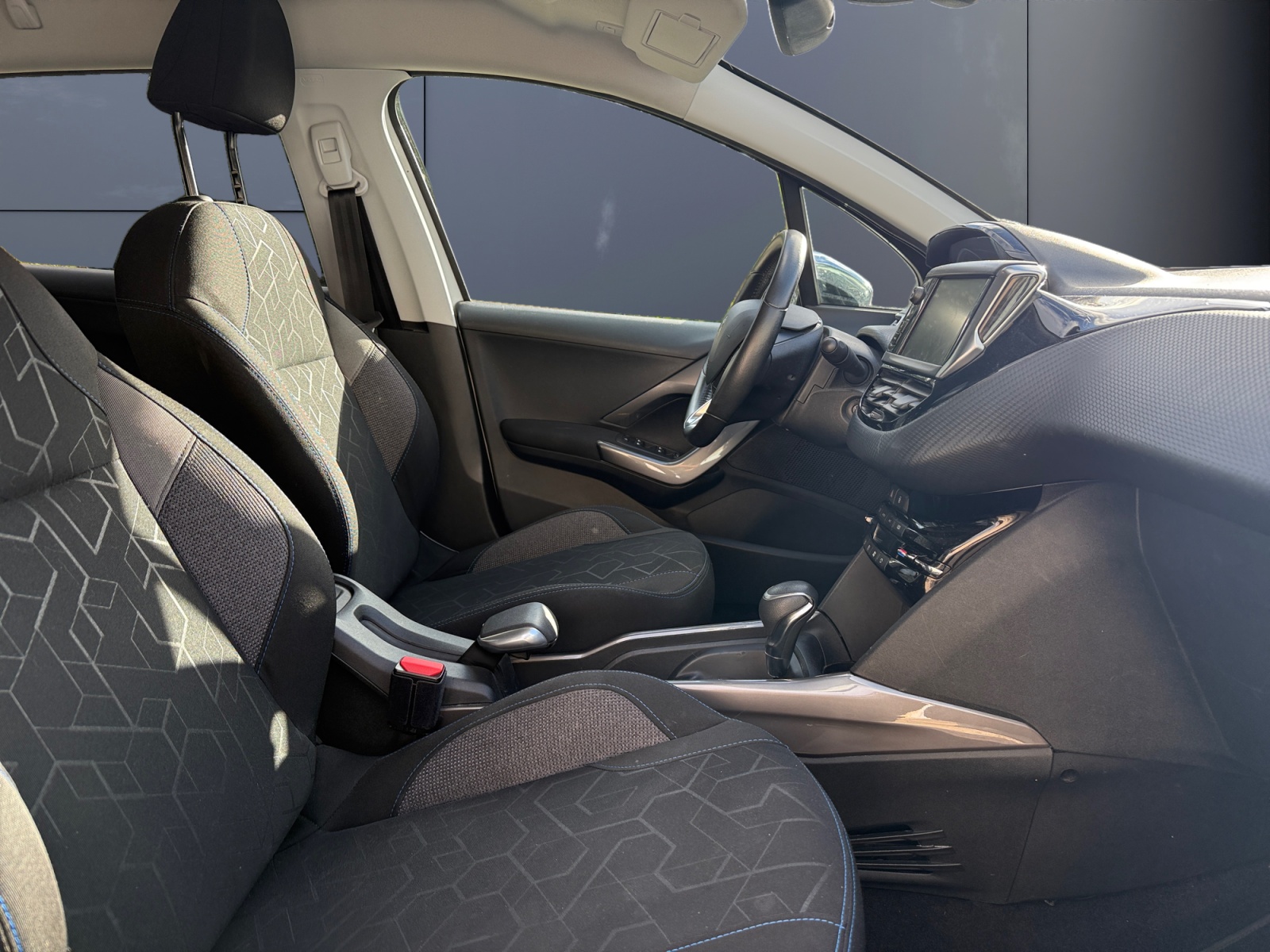 Peugeot 2008 27
