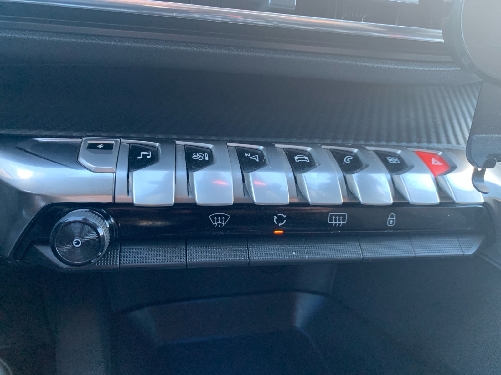 Peugeot 3008 18